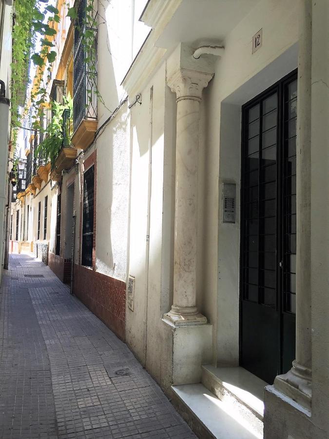 Luminoso Y Amplio Apartamento En El Centro Historico De Sevilla Buitenkant foto